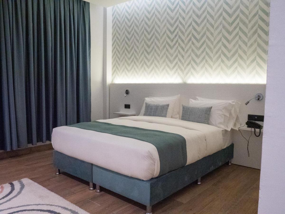 Hotel Hiba Нуакшот Екстериор снимка